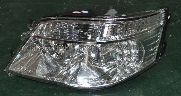 81110-26340-10 Front Head
