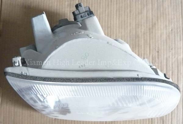 81110-26340 Right Head La